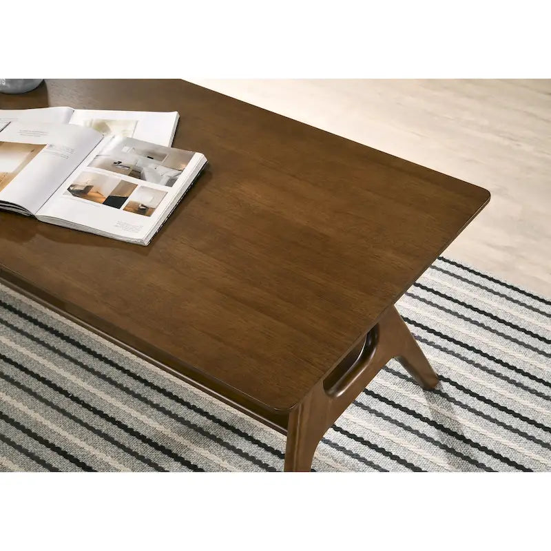 Table basse en bois Mid-Century Modern Arona avec étagère de Roundhill Furniture