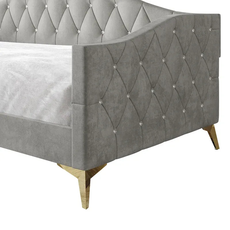 Lit de repos double rembourré avec capitonnage en cristal élégant – Style glamour